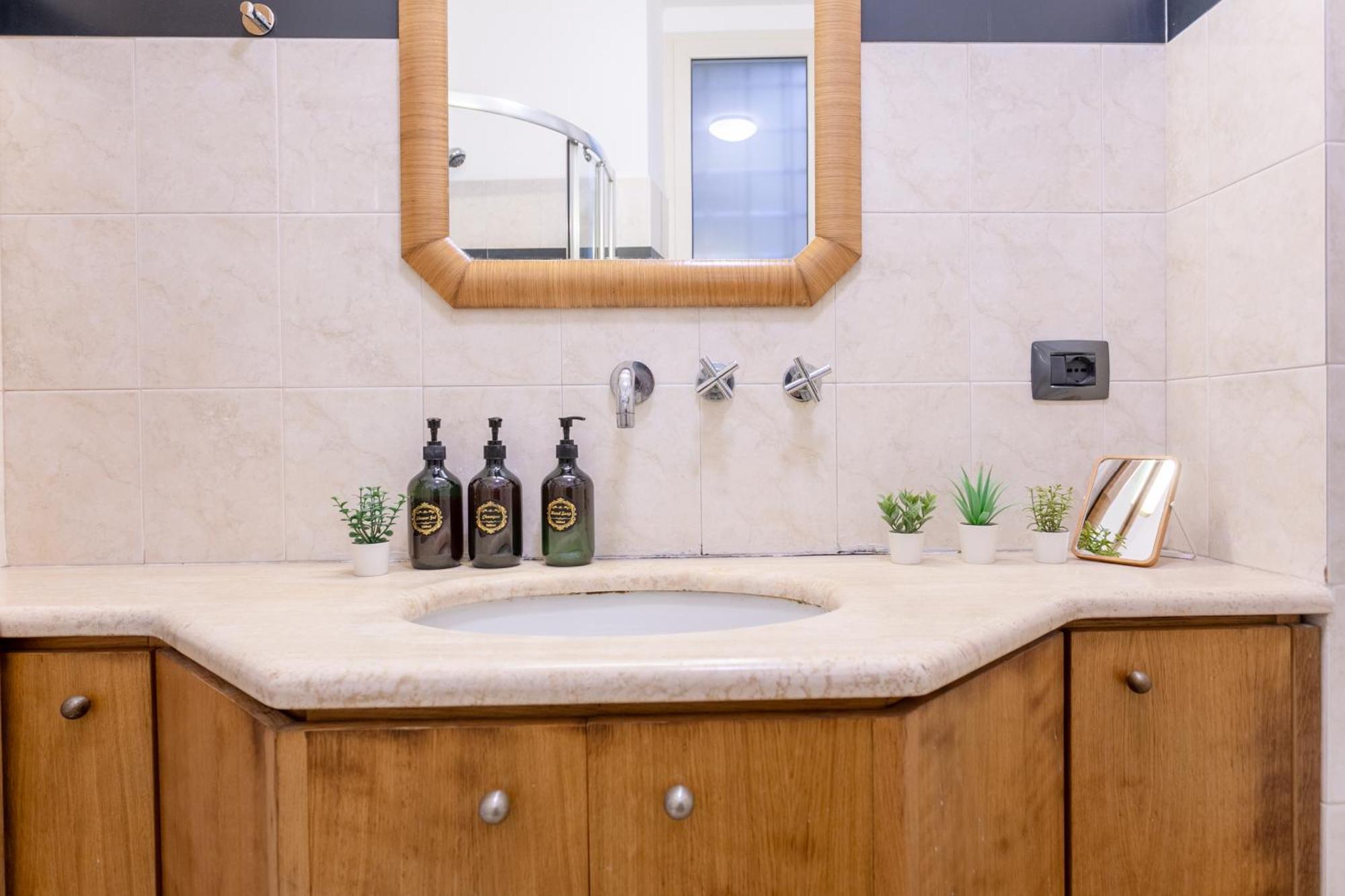 Holiday Homes Rome - Green Apartment S Camillo - Near Trastevere Exterior photo
